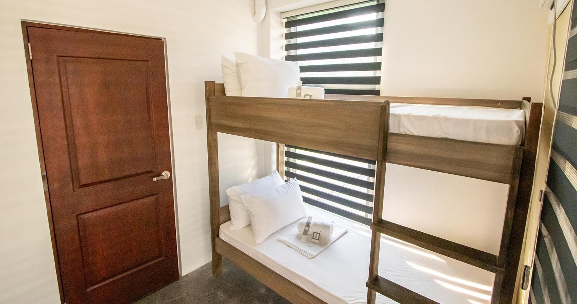 The Pad Coliving Hostel Cebu Εξωτερικό φωτογραφία